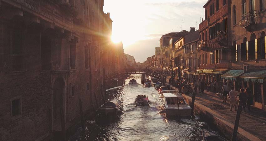 venetia,vacanta,zbor,ieftin,avion,bilet,cazare,italia,travelator