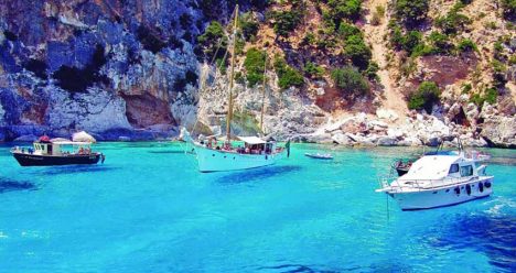 zbor,bilet,avion,ieftin,cazare,vacanta,sardinia,italia,travelator