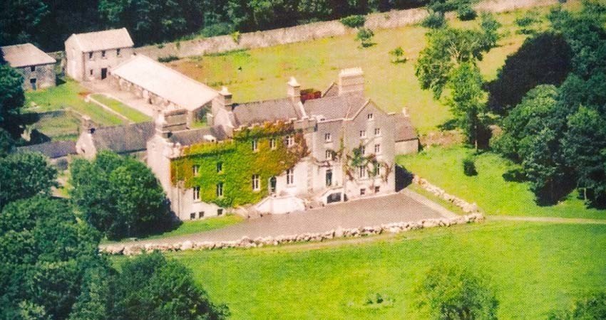 zbor,bilet,avion,ieftin,vacanta,cazare,franta,irlanda,castel,travelator