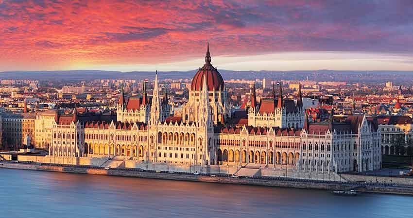 Vacanta de 5 zile in Budapesta, 119 euro/p (zbor + cazare ...
