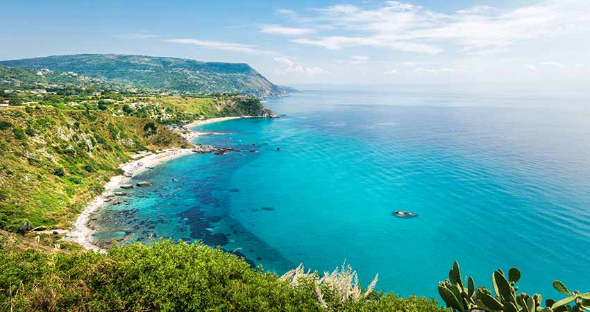 zboruri ieftine, vacante ieftine, capo vaticano, calabria, travelator.ro, ponturi, calatorii, plaja